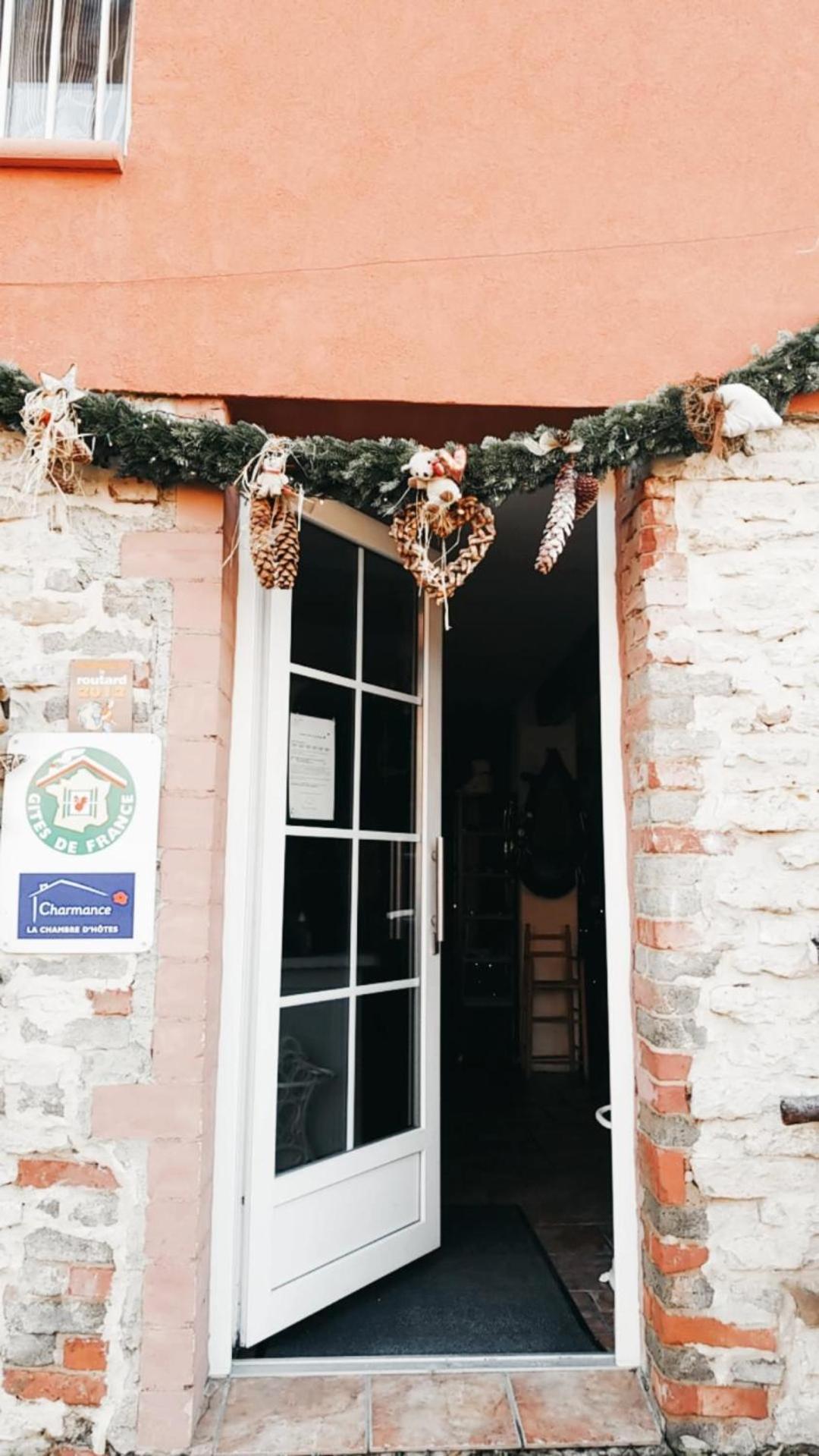 Chambres D'Hotes Les Hirondelles Gaubiving Dış mekan fotoğraf