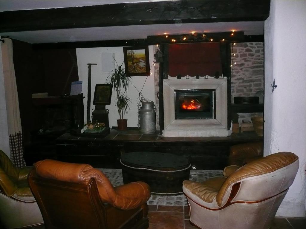 Chambres D'Hotes Les Hirondelles Gaubiving Dış mekan fotoğraf